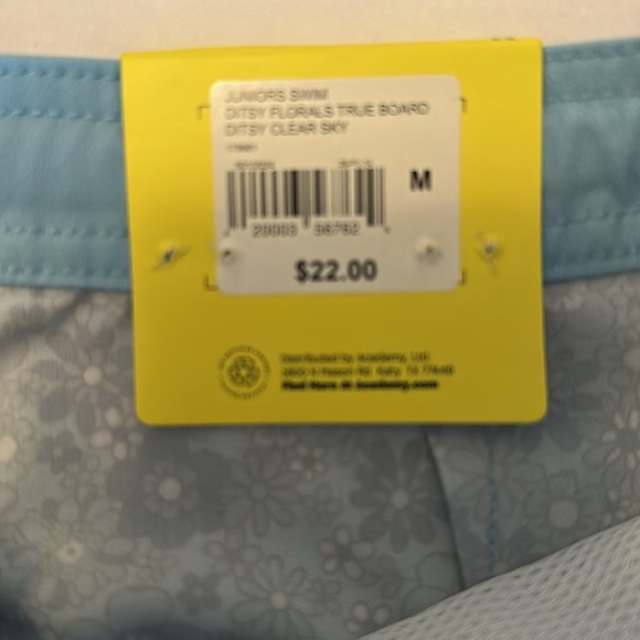 NEW O’rageous Juniors Swim/Board shorts, size Medium - Picture 5 of 5